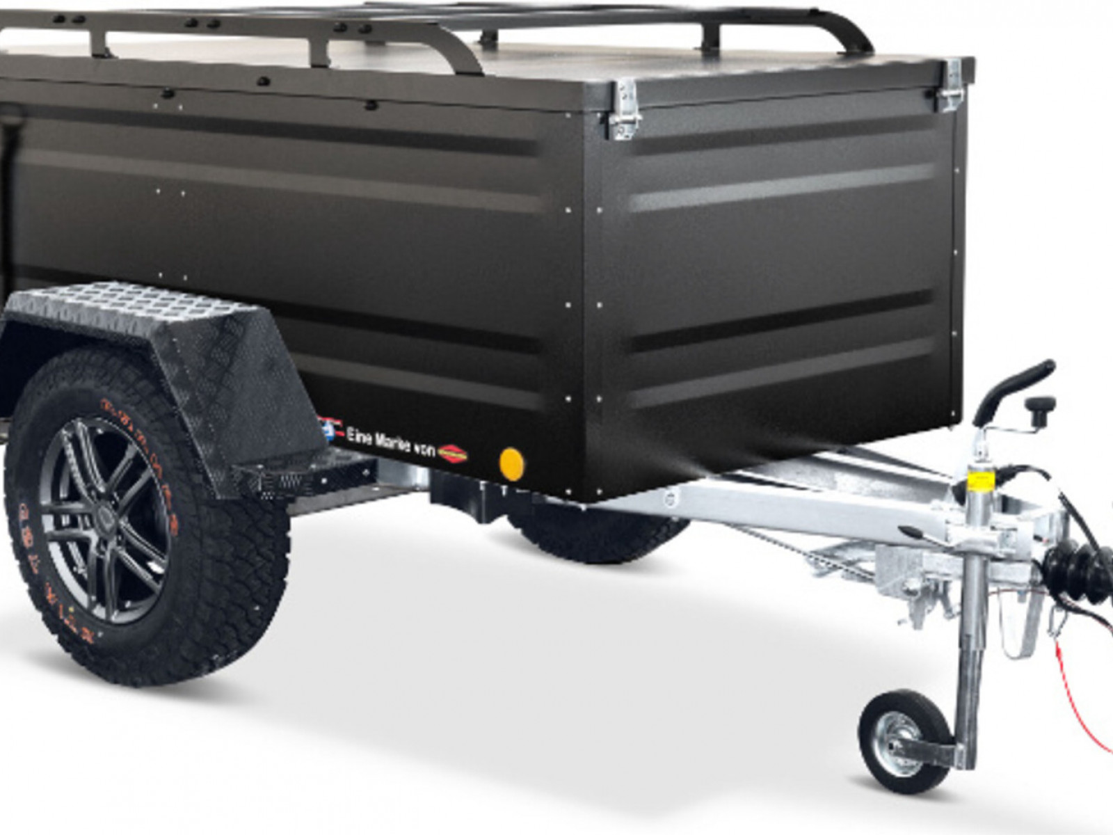 bockmann-eb2-offroad-202x107x72-studio.jpg